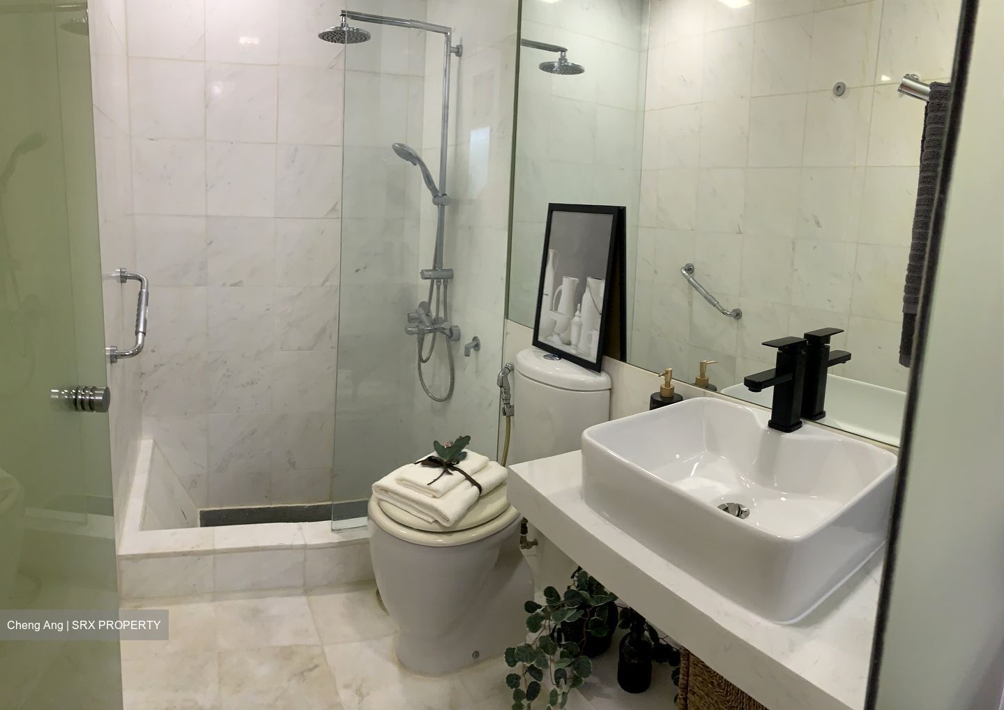 Icon (D2), Apartment #377374361